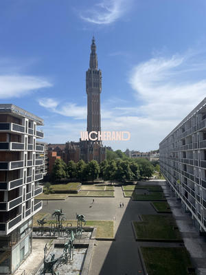 Appartement - 94 m² - 5 pièces