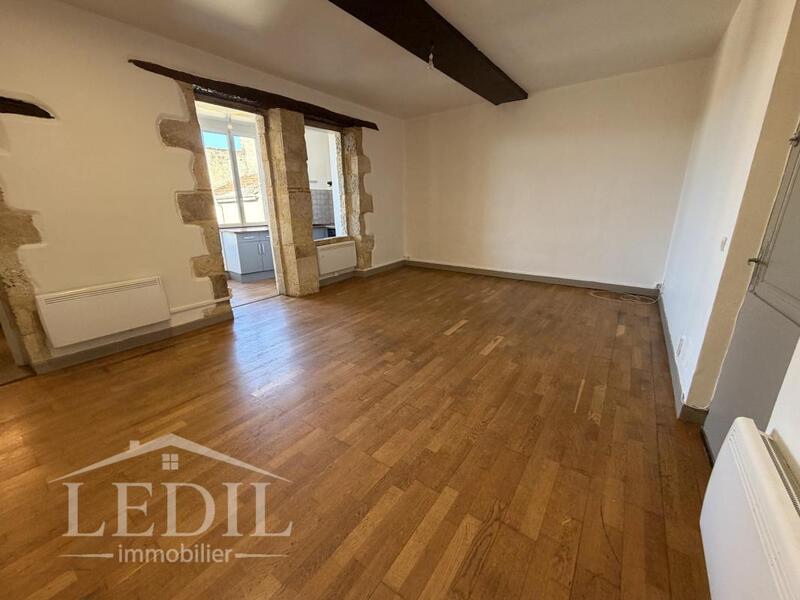 Appartement - 64 m² - 3 pièces