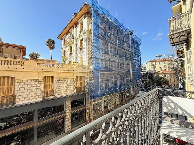 Appartement - 93 m² - 4 pièces