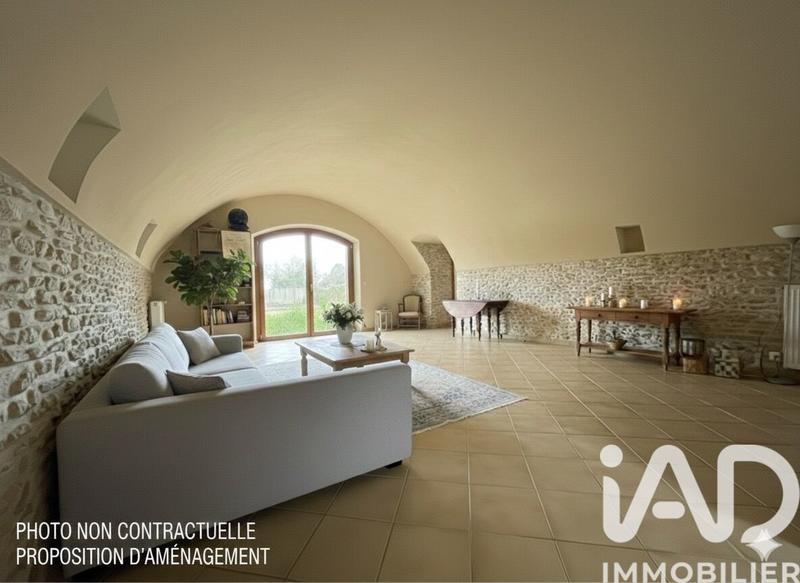 Maison - 243 m² - 8 pièces