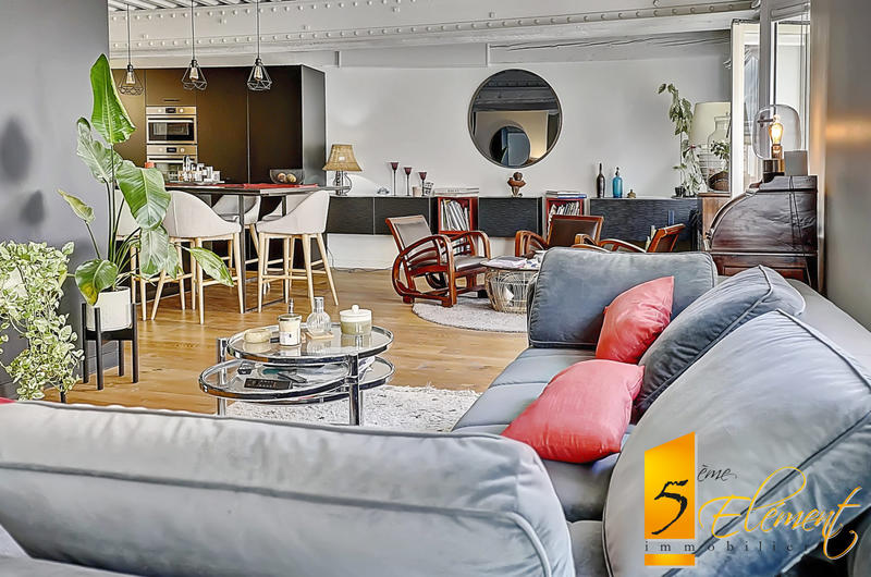 Appartement - 83 m² - 3 pièces