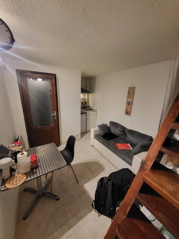 Appartement ancien - 17 m² - 2 pièces