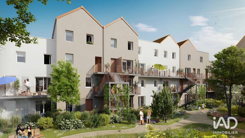 Maison - 94 m² - 5 pièces