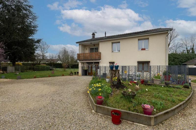 Maison - 160 m² - 5 pièces