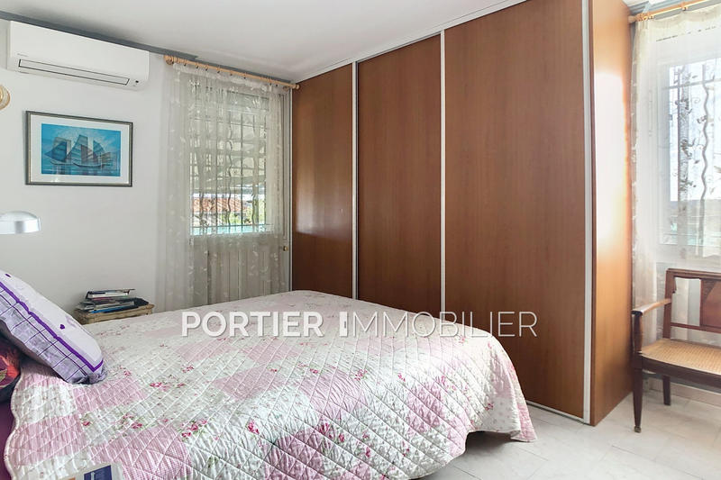 Villa - 140 m² - 6 pièces