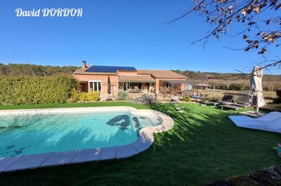 Maison - 163 m² - 5 pièces