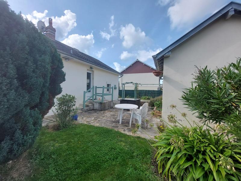 Maison - 89 m² - 5 pièces