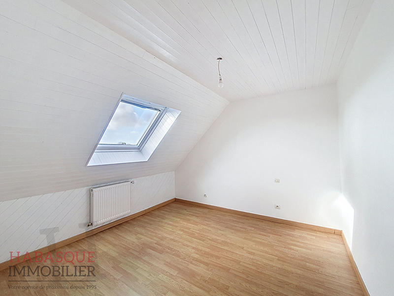 Maison - 121 m² - 6 pièces