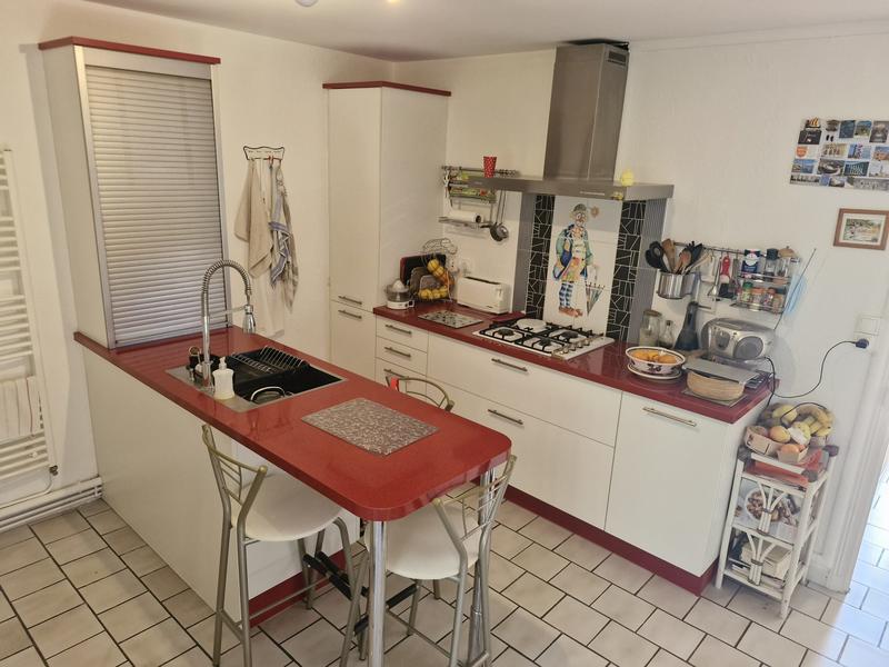 Maison - 261 m² - 9 pièces