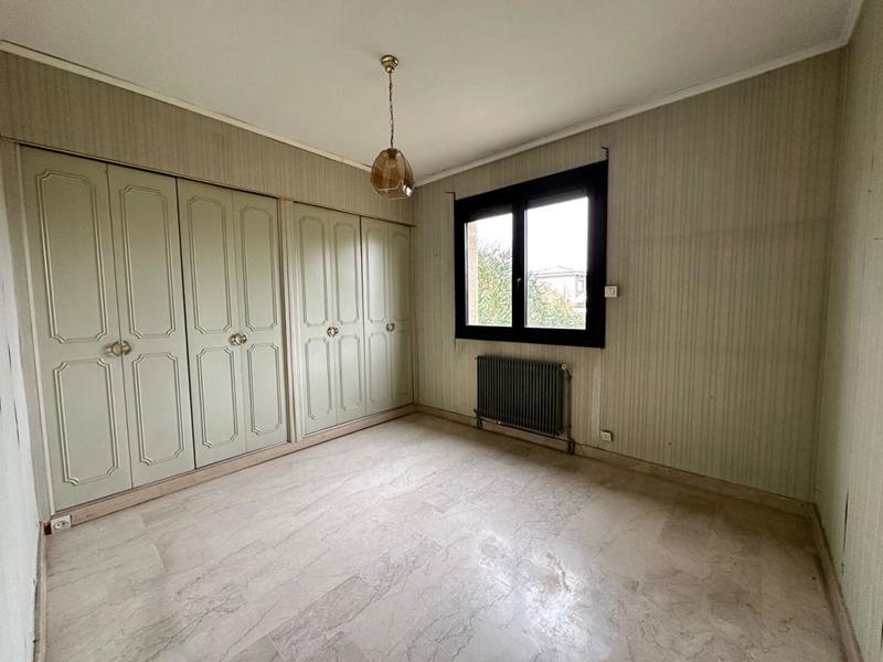 Maison - 198 m² - 7 pièces
