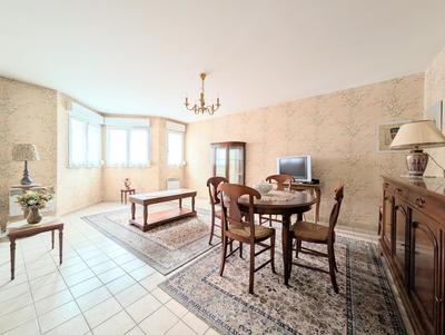 Appartement - 68 m² - 2 pièces