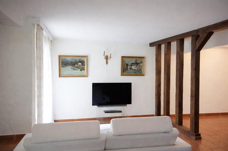 Villa - 298 m² - 14 pièces