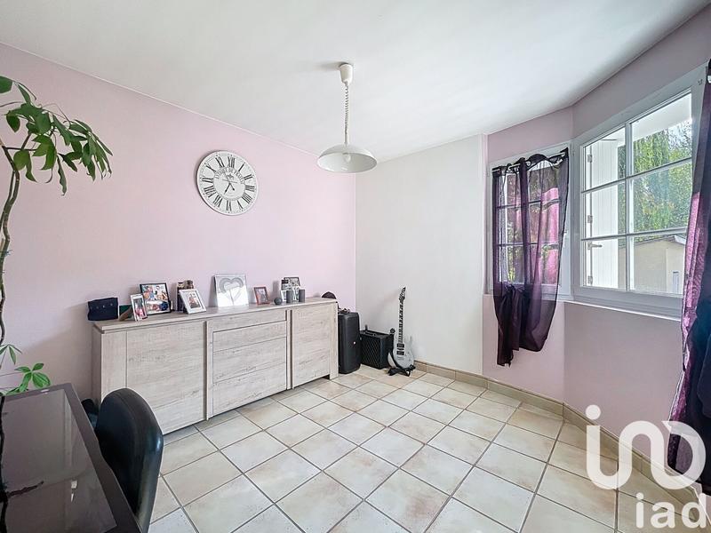 Maison - 273 m² - 10 pièces