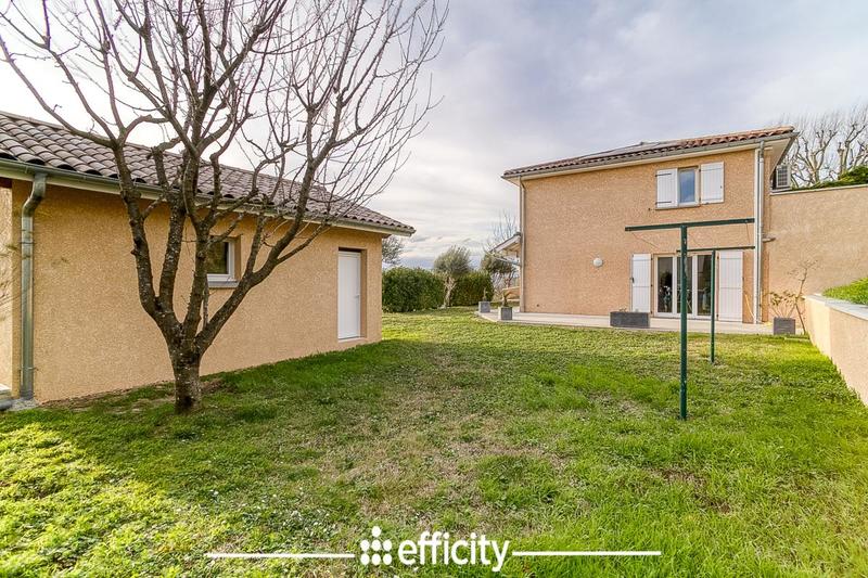 Maison - 118 m² - 5 pièces