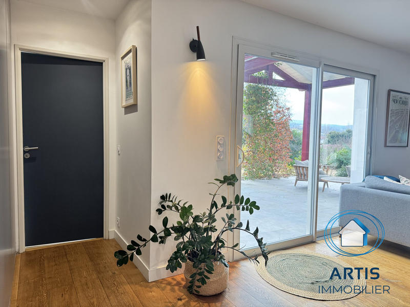 Maison - 105 m² - 4 pièces