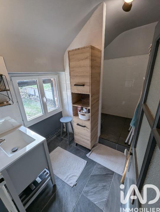 Maison de village - 94 m² - 4 pièces