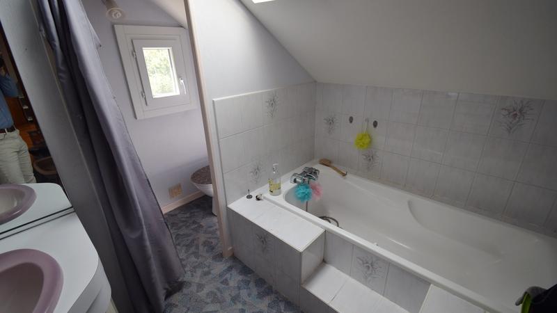 Maison - 137 m² - 6 pièces