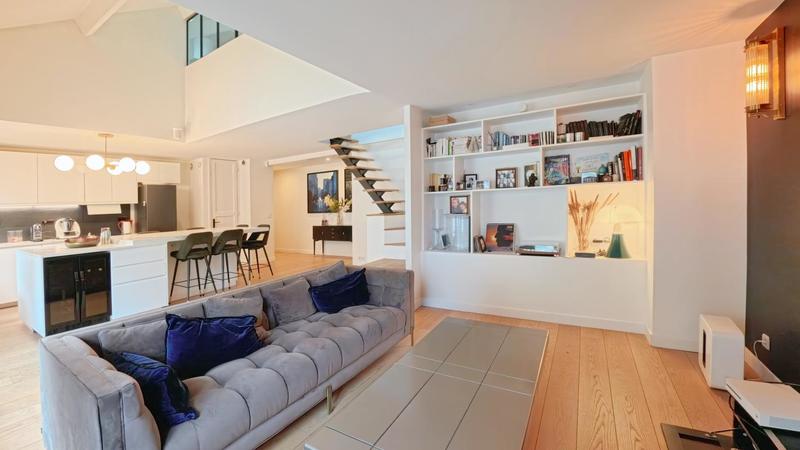 Appartement - 140 m² - 4 pièces