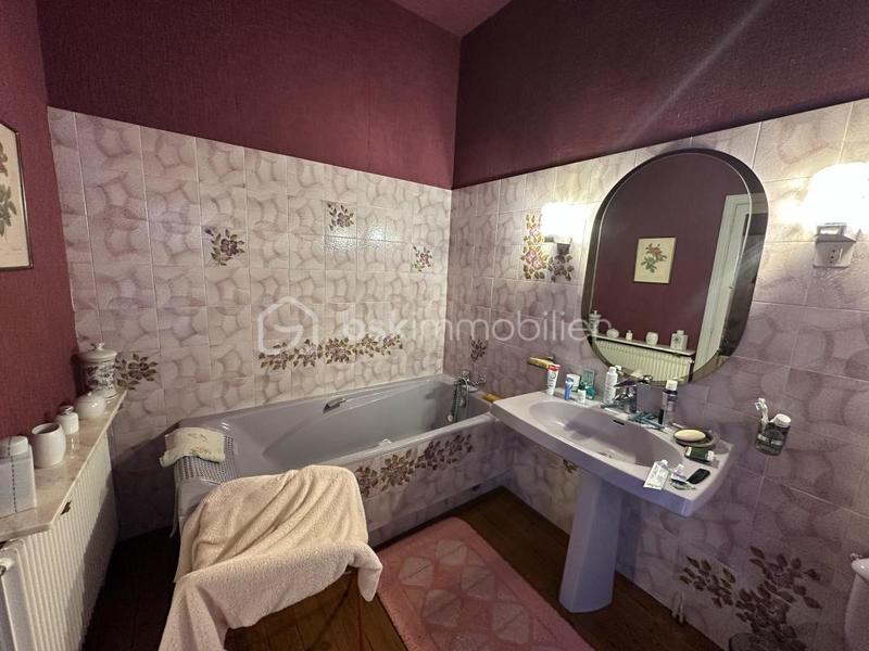 Maison de ville - 200 m² - 7 pièces