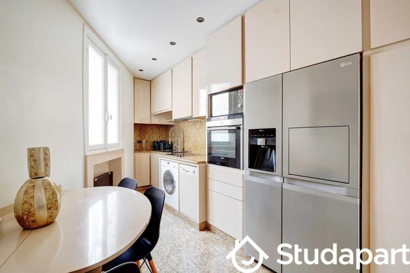 Appartement - 70 m² - 1 pièce