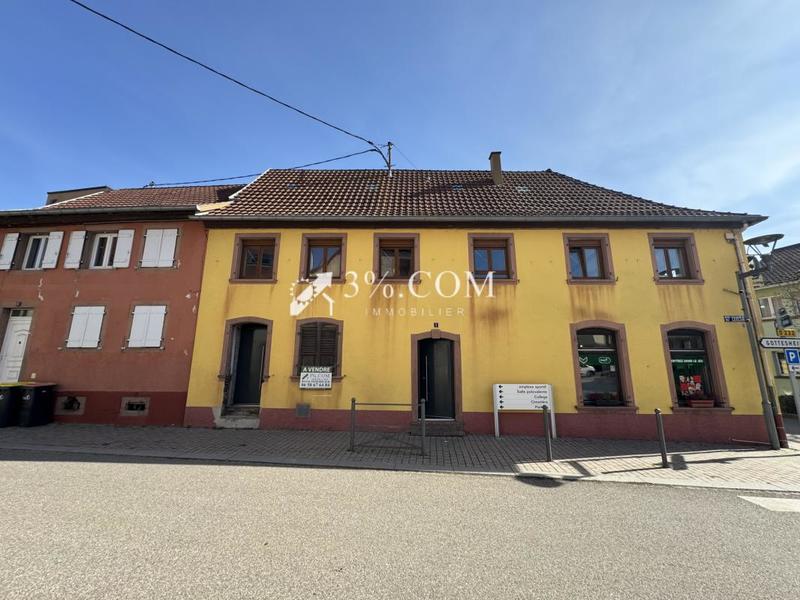 Duplex - 130 m² - 9 pièces