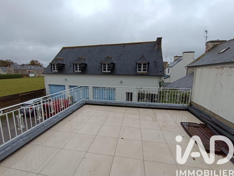 Maison - 185 m² - 8 pièces