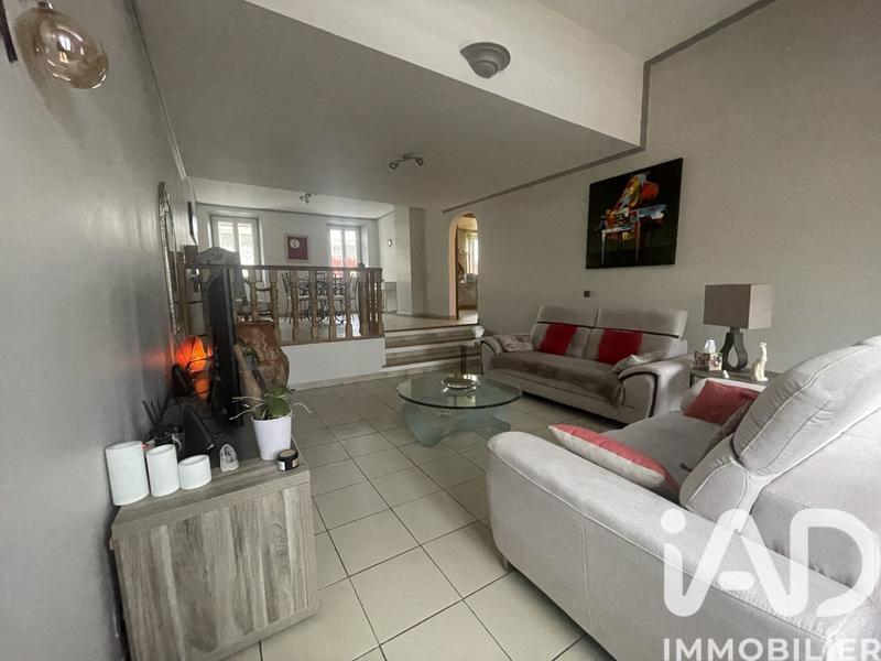 Appartement - 149 m² - 7 pièces