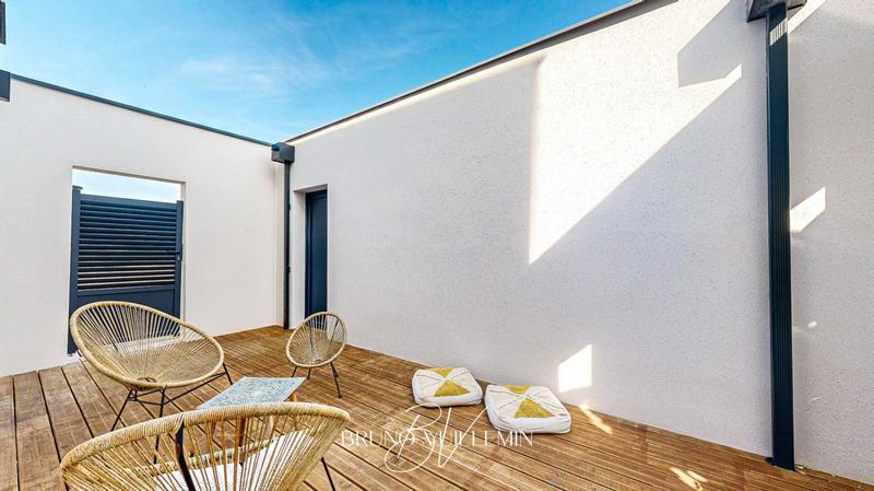 Villa - 202 m² - 7 pièces