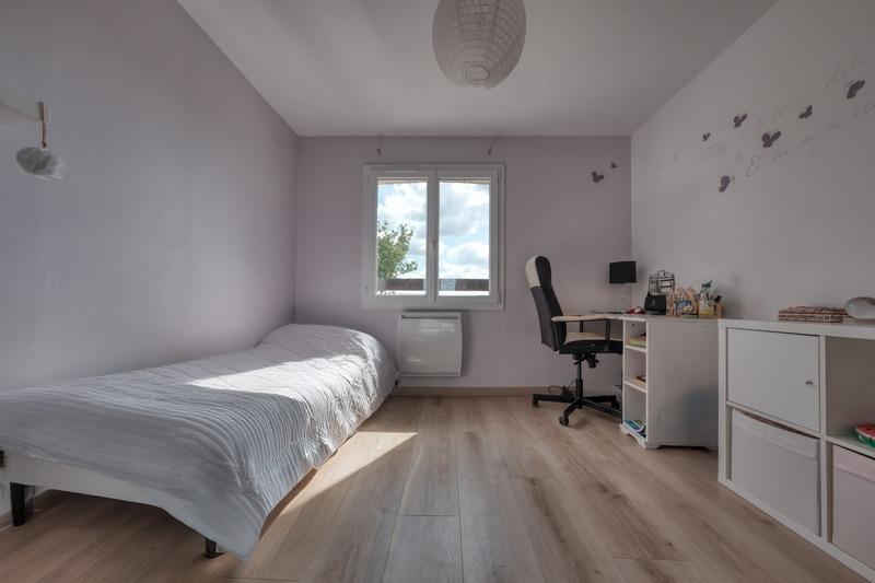 Maison - 146 m² - 6 pièces