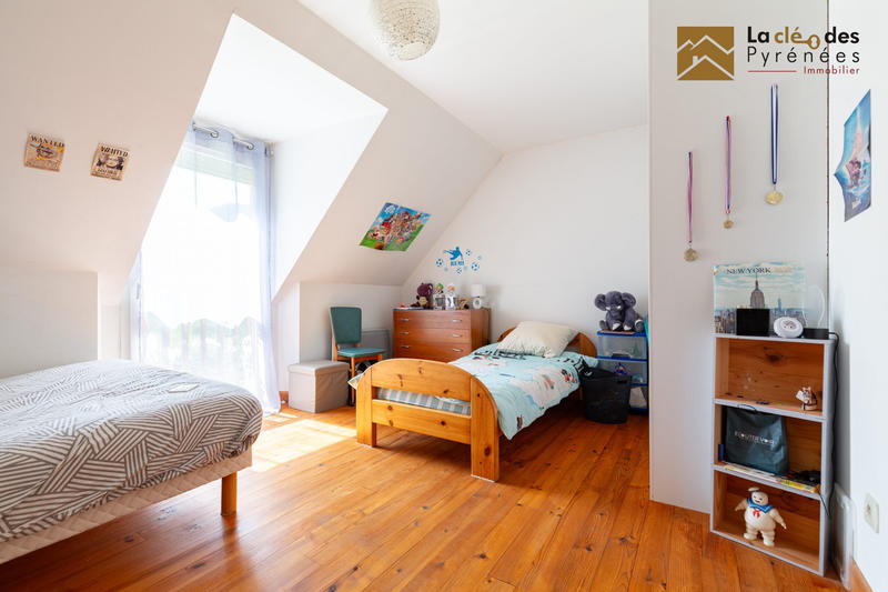 Maison - 140 m² - 6 pièces