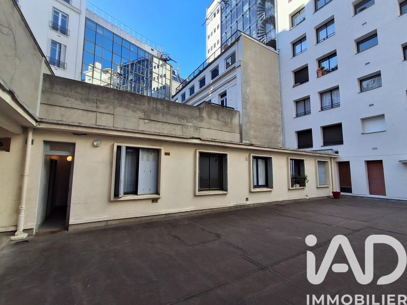 Studio - 9 m² - 1 pièce