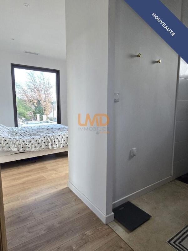 Maison - 181 m² - 7 pièces