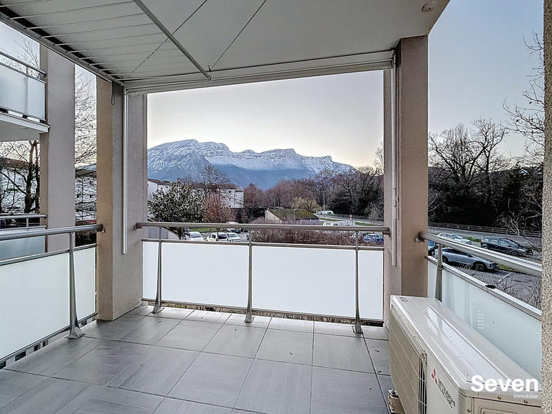 Appartement - 84 m² - 4 pièces