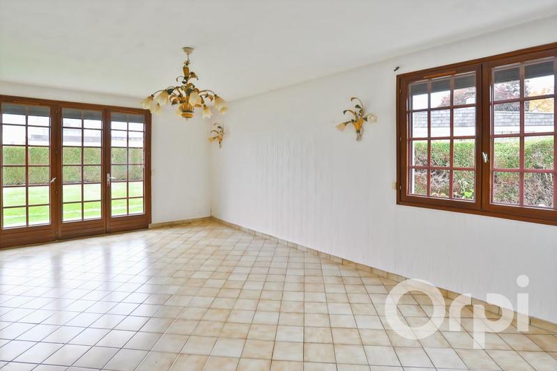 Maison - 92 m² - 5 pièces