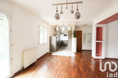 Maison - 98 m² - 4 pièces