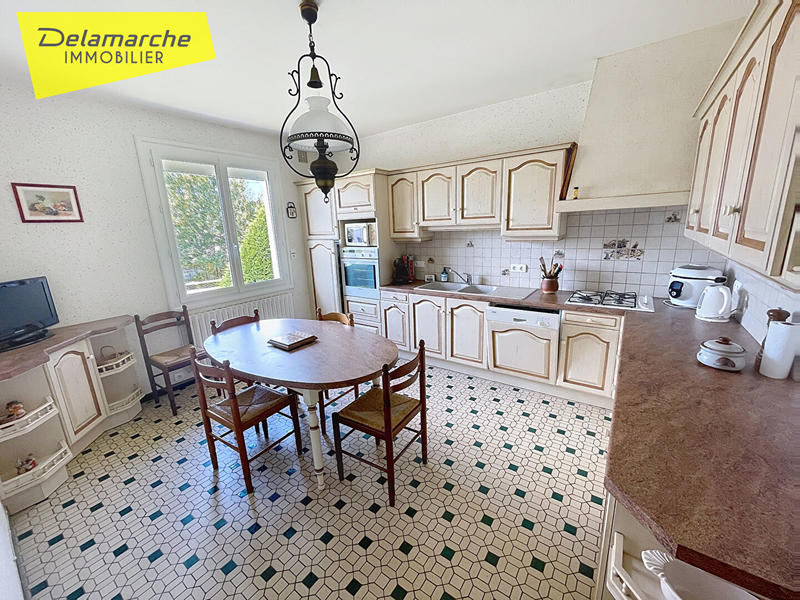 Maison - 155 m² - 6 pièces