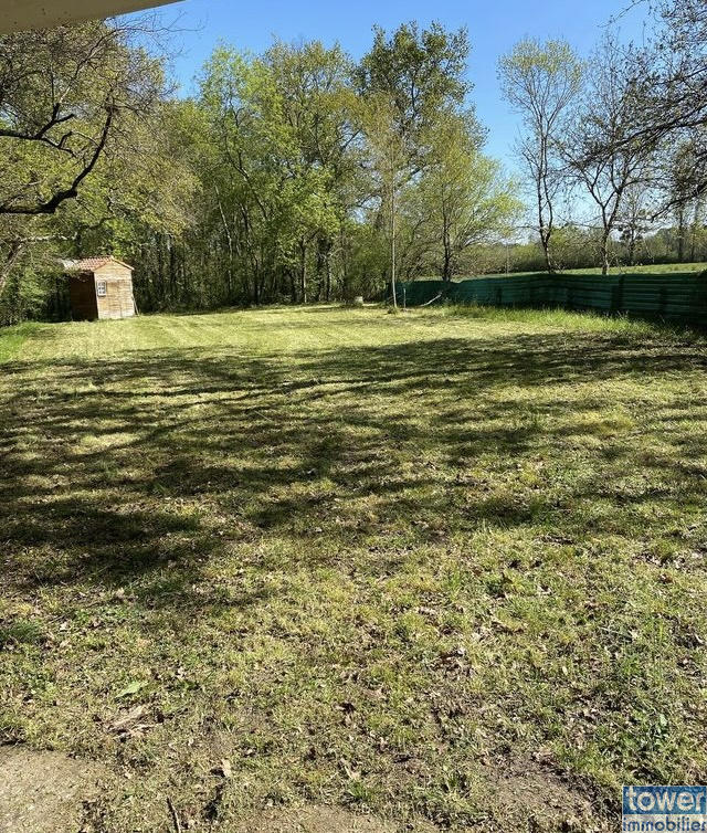 Terrain de loisirs - 2 853 m²