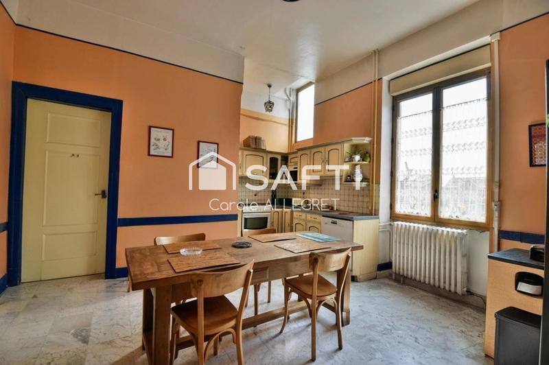 Maison de maîtres - 361 m² - 12 pièces