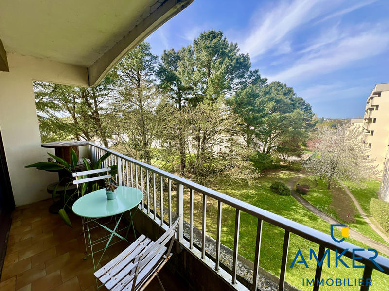 Appartement - 80 m² - 4 pièces