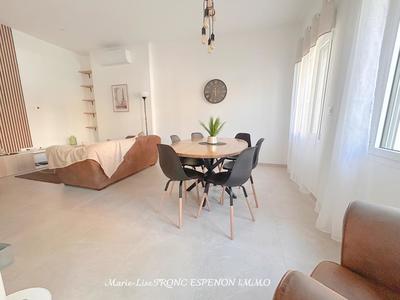 Appartement - 95 m² - 5 pièces