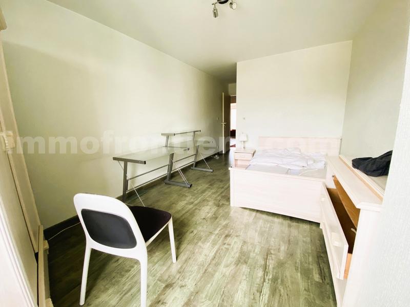 Appartement - 98 m² - 3 pièces