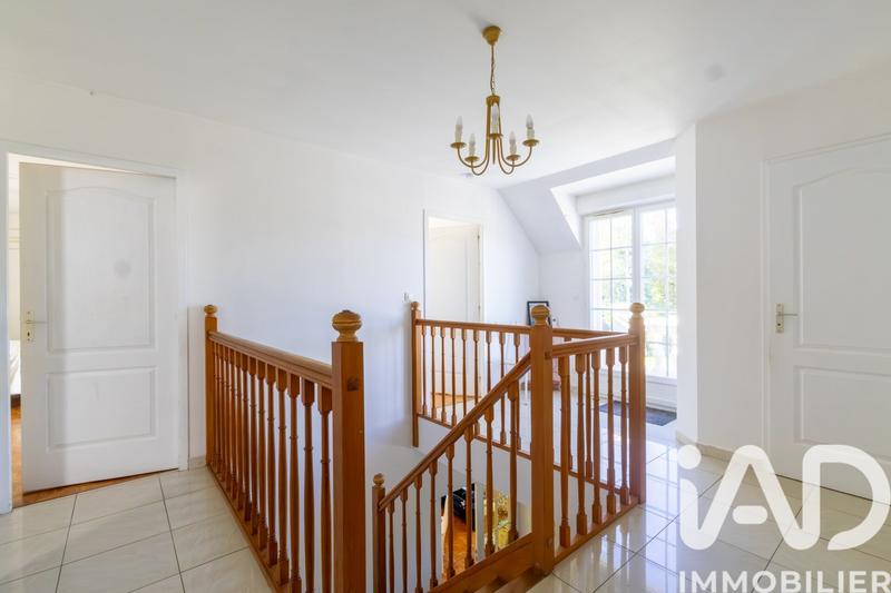 Maison - 190 m² - 5 pièces