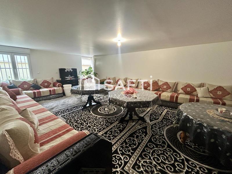 Maison - 165 m² - 6 pièces