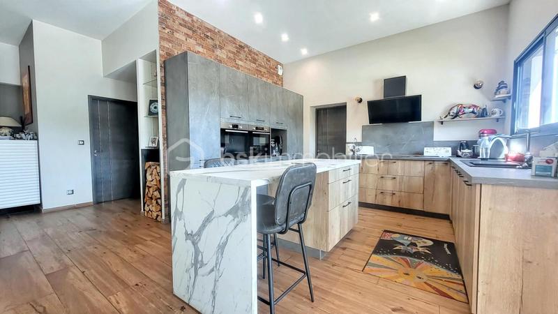 Maison - 145 m² - 5 pièces