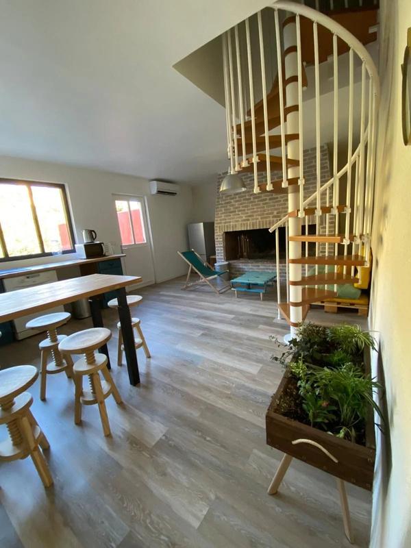 Maison - 178 m² - 6 pièces