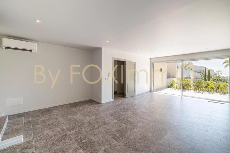 Appartement - 200 m² - 4 pièces