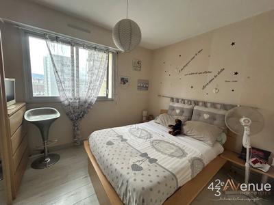 Appartement - 87 m² - 4 pièces