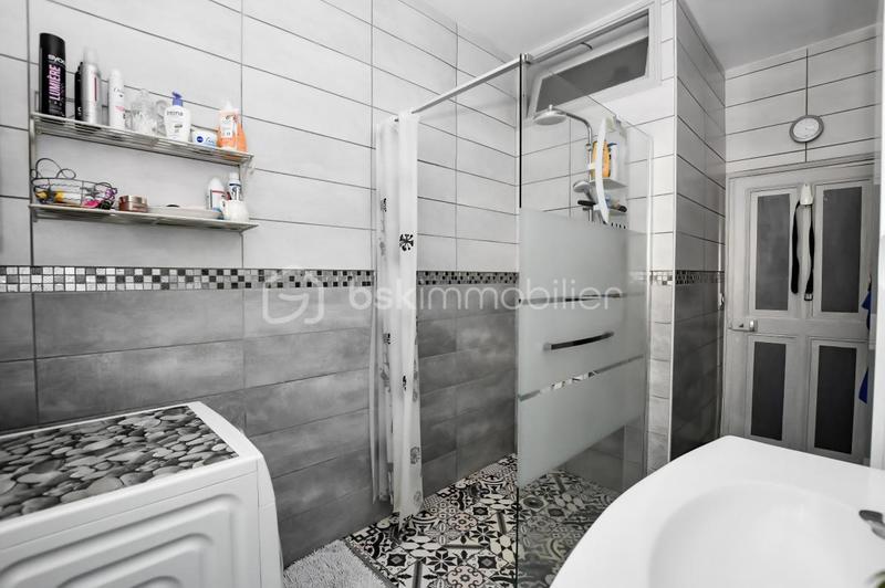 Maison de maîtres - 180 m² - 7 pièces