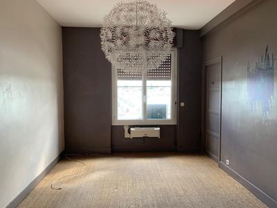 Appartement - 115 m² - 4 pièces