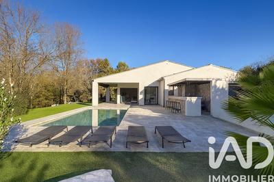 Maison - 181 m² - 5 pièces